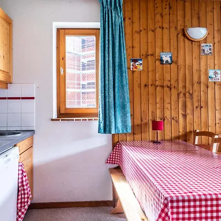 Les Sitelles By Interhome Apartament